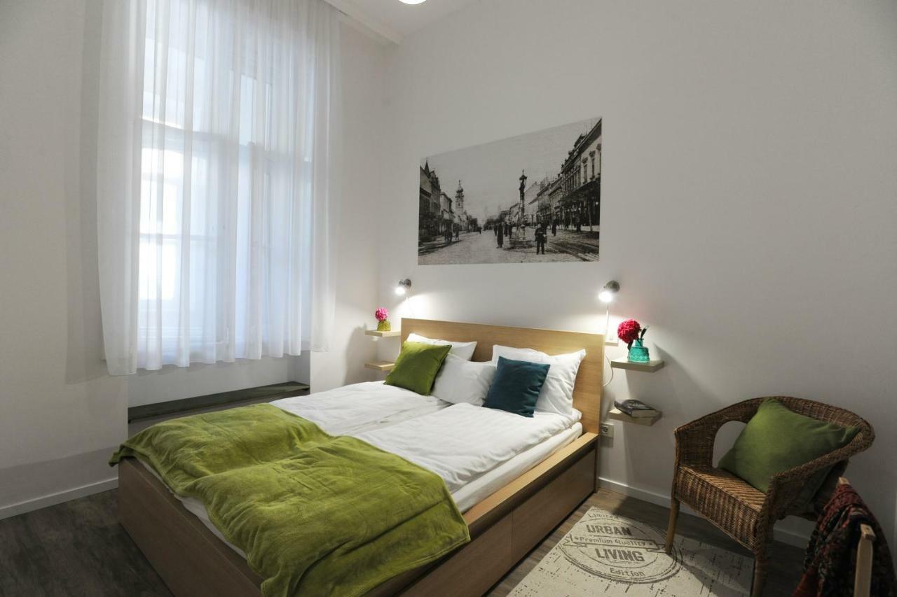 M37 Apartman Дебрецен Екстериор снимка