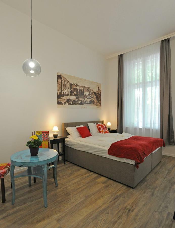 M37 Apartman Дебрецен Екстериор снимка